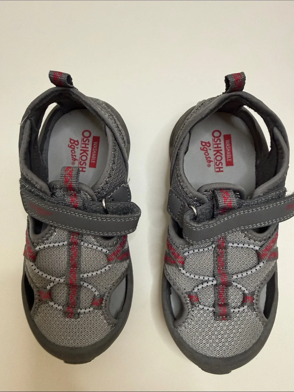 OshKosh B'gosh Toddler Size 11 Grey Red Washable Vel.cro Water Shoes Sandals